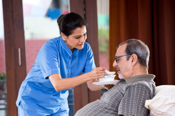 Patient Attendant at Home in Mayur Vihar, Delhi